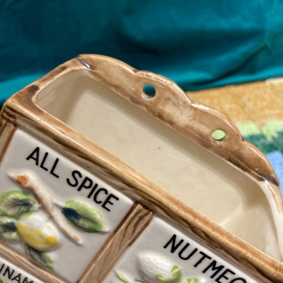 Ceramic Wall Pocket Spice Graphics Kitchen Vintage Kitschy Organizer - Picture 7 of 14